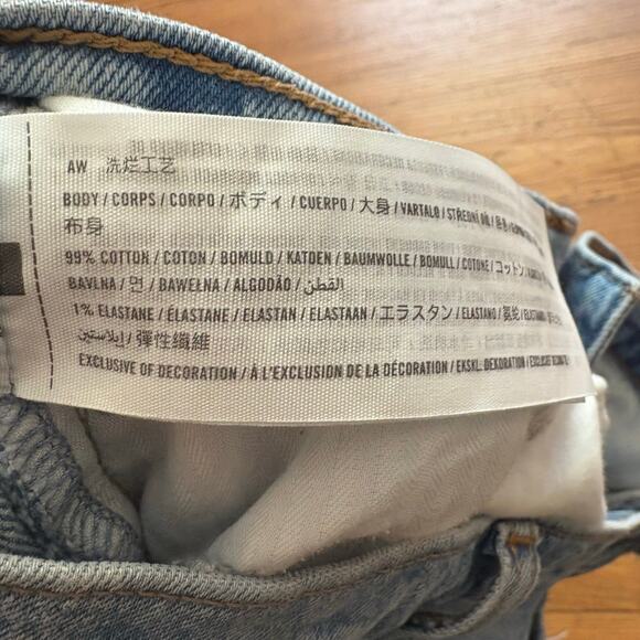 Abercrombie & Fitch light was baggy low rise womens jeans SIZE 4 - Picture 5 of 6